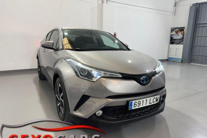TOYOTA C-HR Hybrid Advance