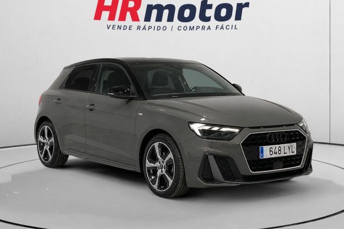 AUDI A1 Adrenalin 30 TFSI 81 kW (110 CV) S tronic
