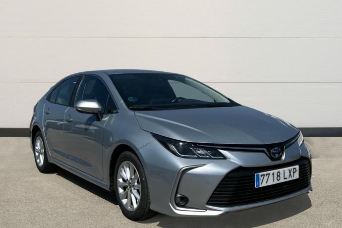 TOYOTA COROLLA 1.8 HYBRID ACTIVE TECH SEDAN E-CVT 122 4P