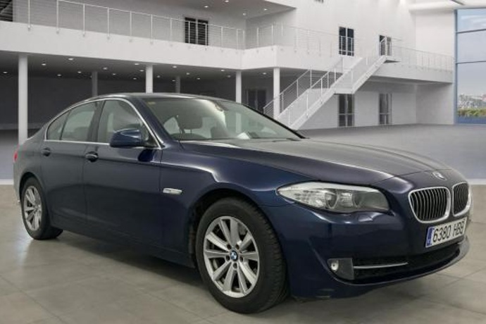 BMW SERIE 5 528I AUT.