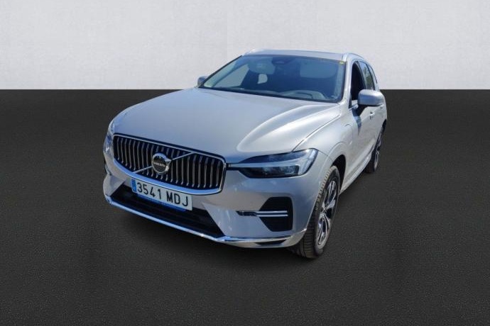 VOLVO XC60 2.0 T6 AWD Recharge Core Auto