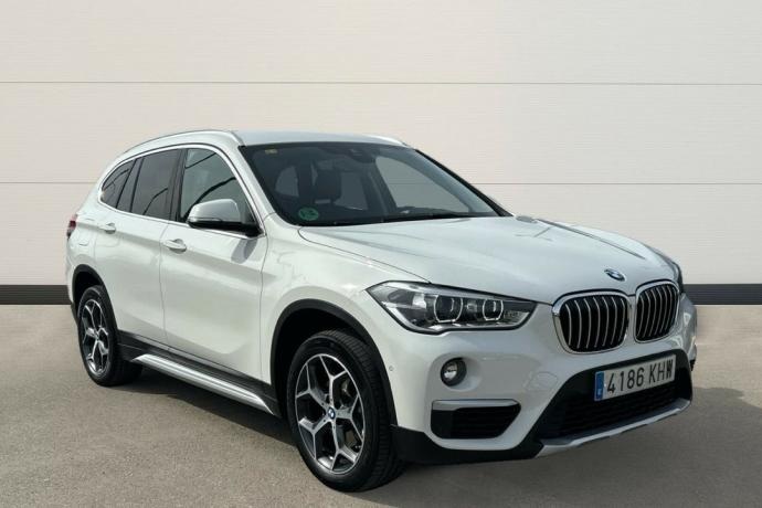 BMW X1 2.0 SDRIVE18D AUTO X-LINE 150 5P