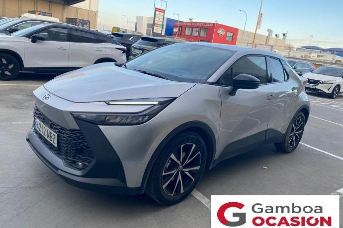 TOYOTA C-HR 1.8 Advance Hybrid 140