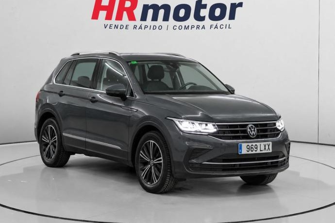 VOLKSWAGEN TIGUAN Life 2.0 TDI 110 kW (150 CV) DSG