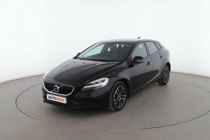VOLVO V40 2.0 T2 Momentum