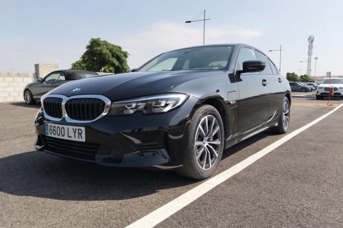 BMW SERIE 3 330e 215 kW (292 CV)