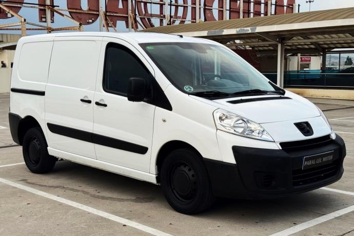 PEUGEOT EXPERT 2.0 HDi 120cv MUY CUIDADA!