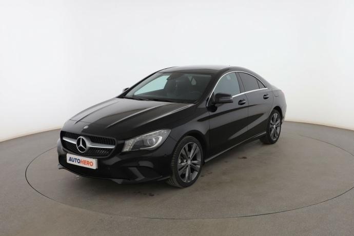 MERCEDES-BENZ CLA 200 Urban