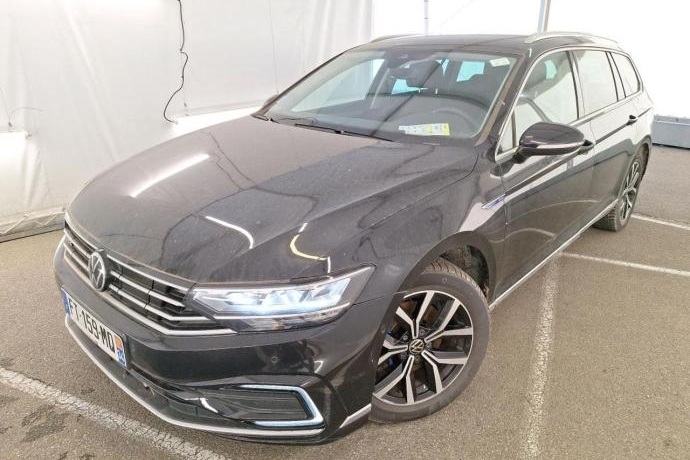VOLKSWAGEN PASSAT Variant GTE 1.4 TSI e-Power 115kW + 85kW