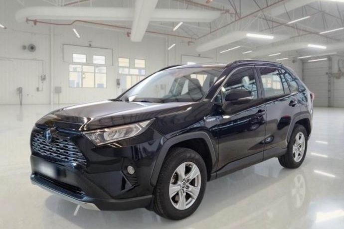 TOYOTA RAV-4 2.5l 220H Business