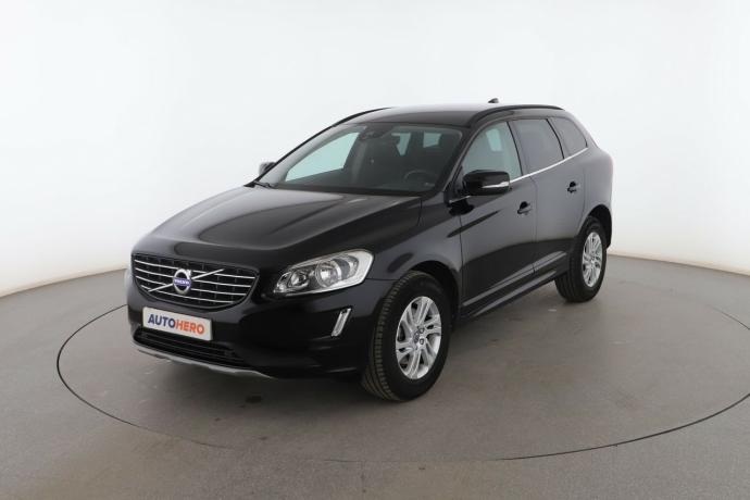 VOLVO XC60 2.0 D4 Momentum 2WD