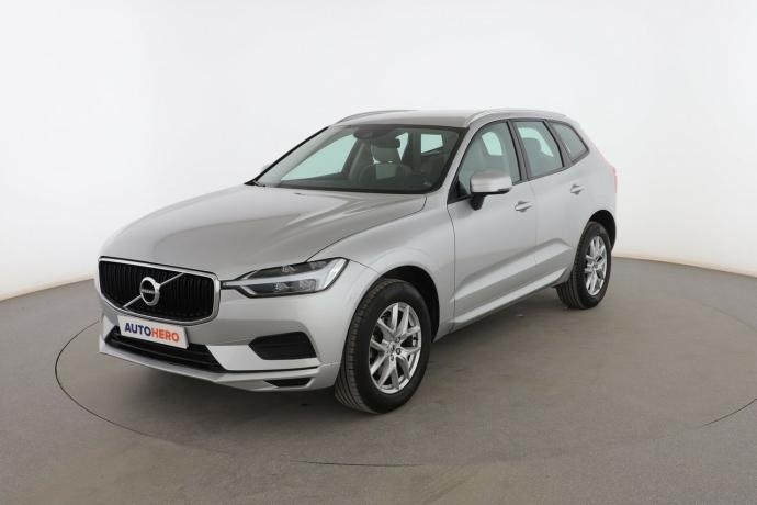 VOLVO XC60 2.0 D4 Momentum AWD