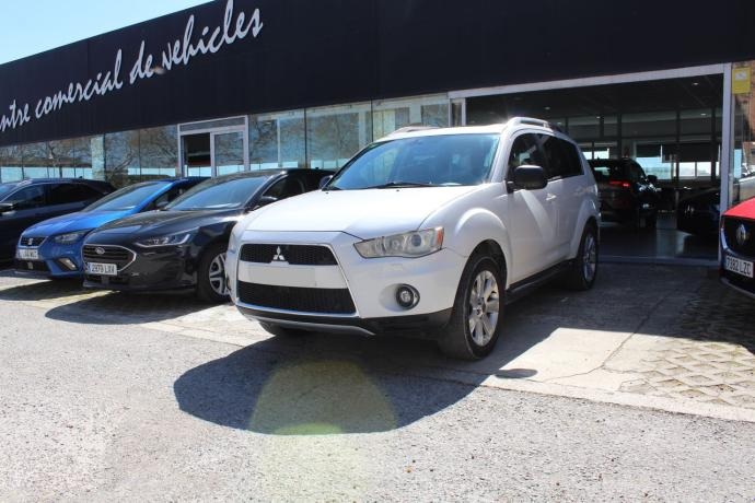 MITSUBISHI OUTLANDER 2.2 DI-D MOTION
