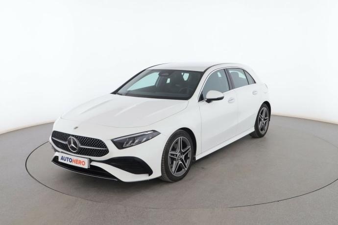MERCEDES-BENZ A 200 D AMG LINE