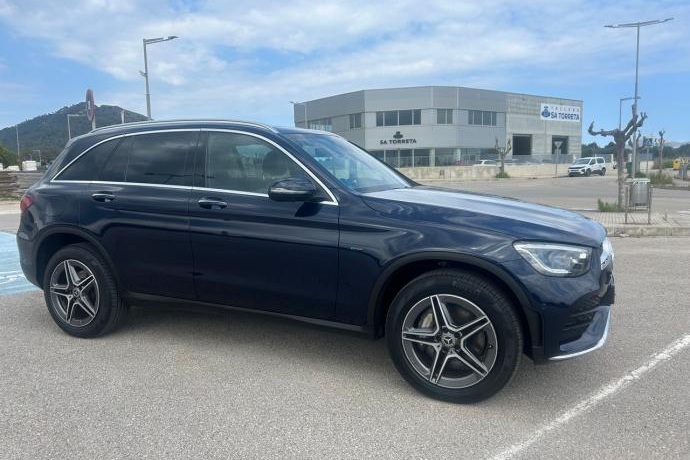 MERCEDES-BENZ GLC 300 E 4MATIC AUTO 258