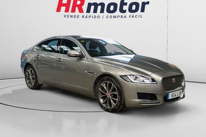 JAGUAR XF 2.0D I4 Prestige Auto 132 kW (180 CV)