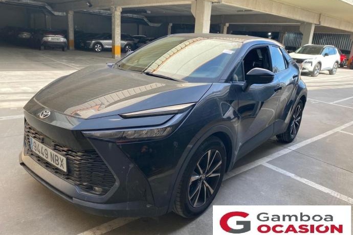 TOYOTA C-HR 1.8 Advance Hybrid 140