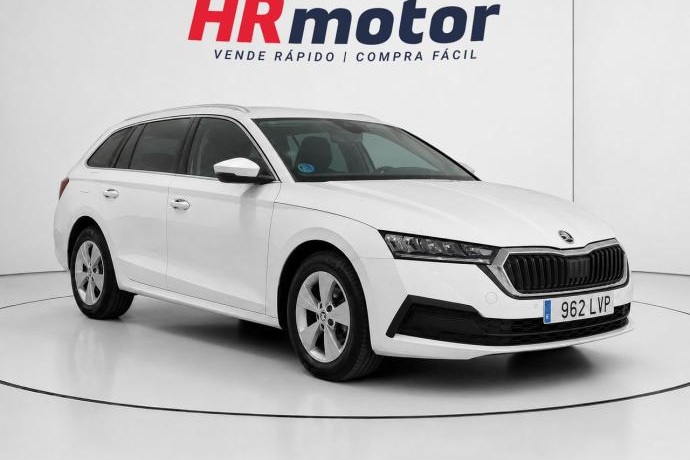 SKODA OCTAVIA 1.0 TSI mHEV Ambition DSG 81 kW (110 CV)