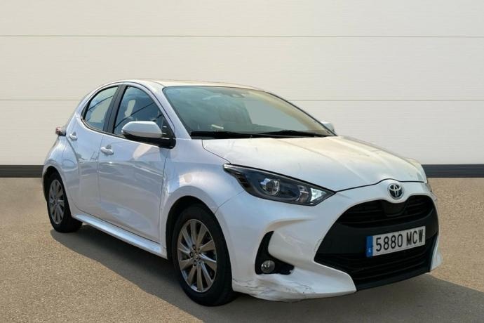 TOYOTA YARIS 1.5 VVT-I HEV ACTIVE TECH 116 5P