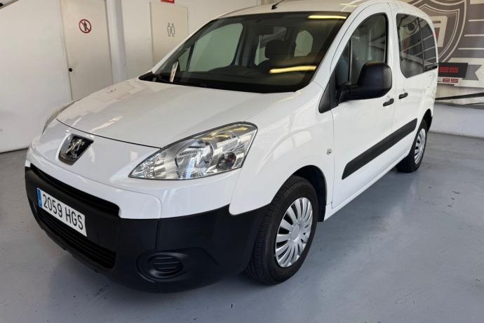 PEUGEOT PARTNER Tepee Active 1.6 eHDi STT