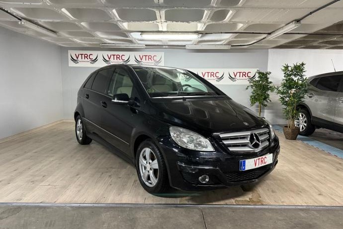 MERCEDES-BENZ B 200CDI
