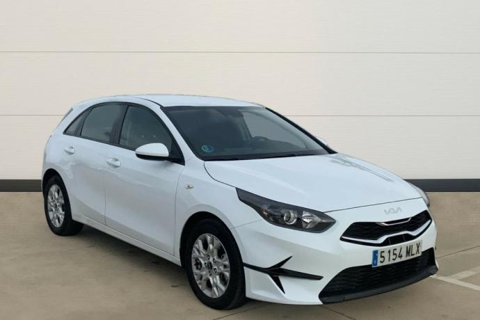 KIA CEE´D 1.6 MHEV 100KW CONCEPT 136 5P