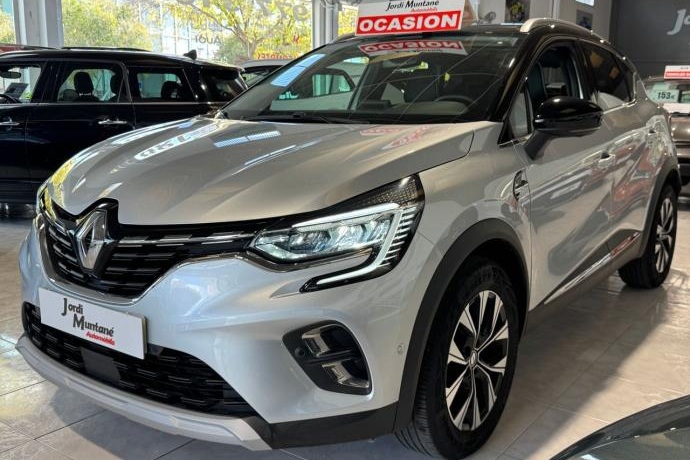 RENAULT CAPTUR 1.0TCE 91CV TECHNO.- " AÑO 2024 ".- " SOLO 26.928 KM ".- " IMPECABLE ".-