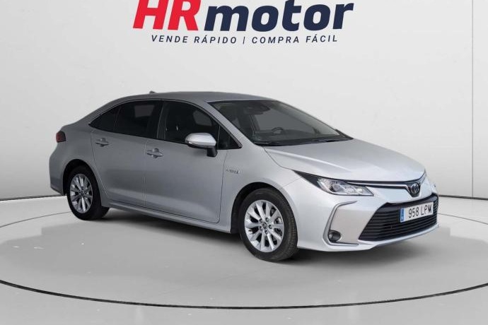 TOYOTA COROLLA Sedan 1.8 125H Business Plus E-CVT 90 kW (122 CV)