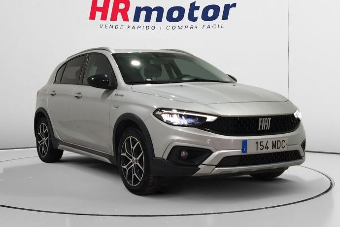 FIAT TIPO Cross