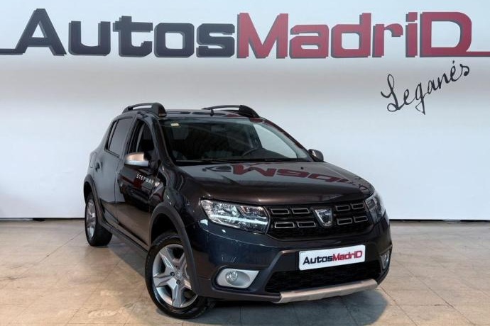 DACIA SANDERO Stepway Essential TCE 66kW (90CV) - 18