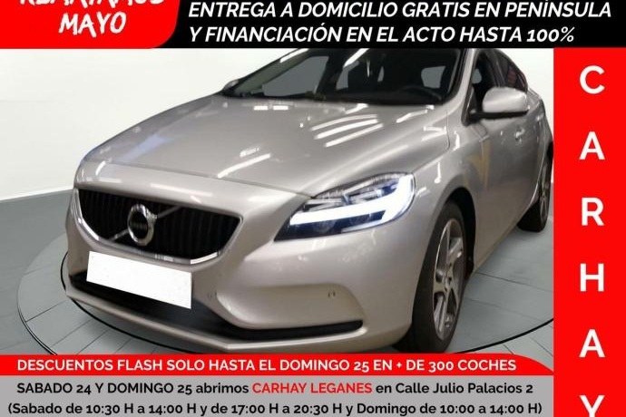 VOLVO V40 2.0 D2 ECO MOMENTUM