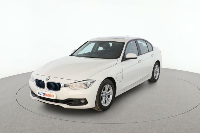 BMW SERIE 3 330e Advantage