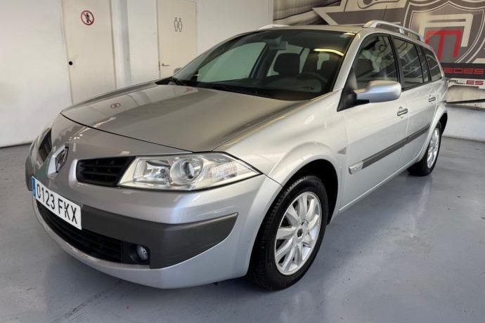 RENAULT MEGANE DYNAMIQUE TOURING 1.5 DCI