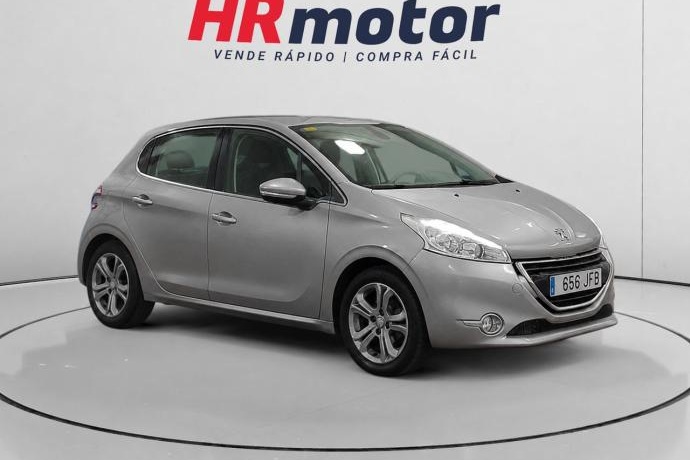 PEUGEOT 208 PureTech 82 Allure 60 kW (82 CV)