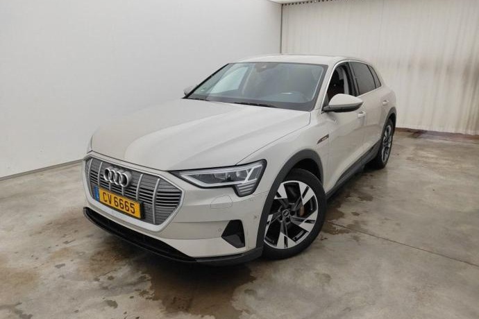 AUDI e-tron 50 QUATTRO