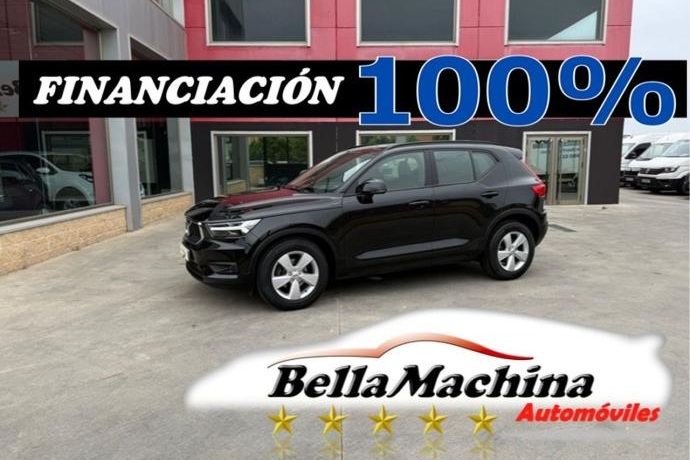VOLVO XC40 1.5 T3 Momentum