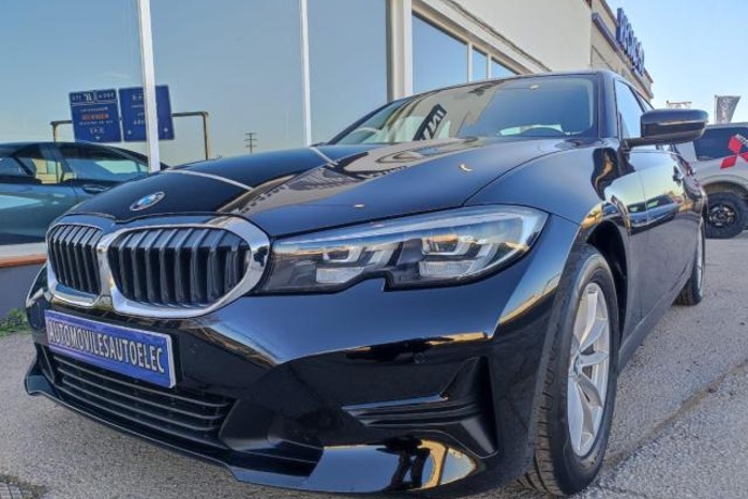 BMW SERIE 3 318d Berlina Aut.