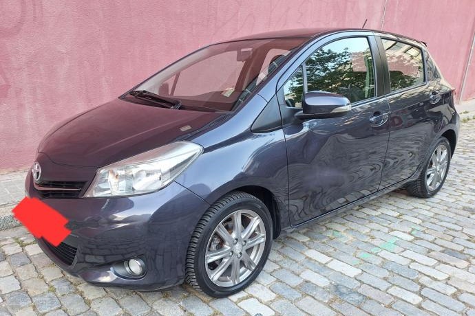 TOYOTA YARIS 100 ACTIVE