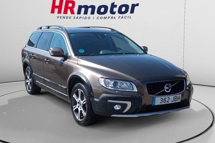 VOLVO XC70 Momentum 2WD