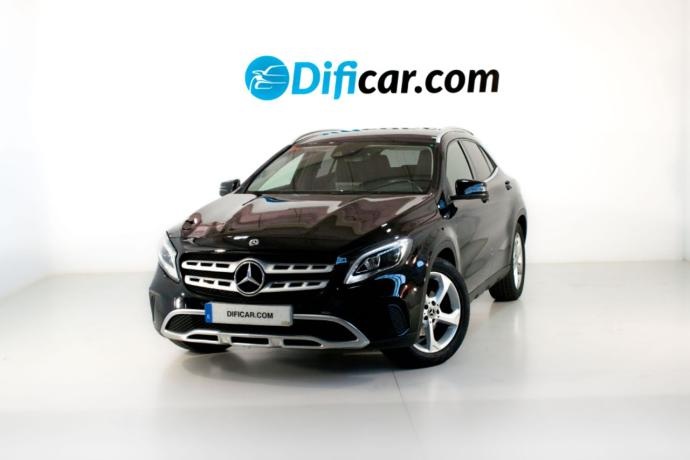 MERCEDES-BENZ GLA GLA 180 120CV AUTOMATICO 5P