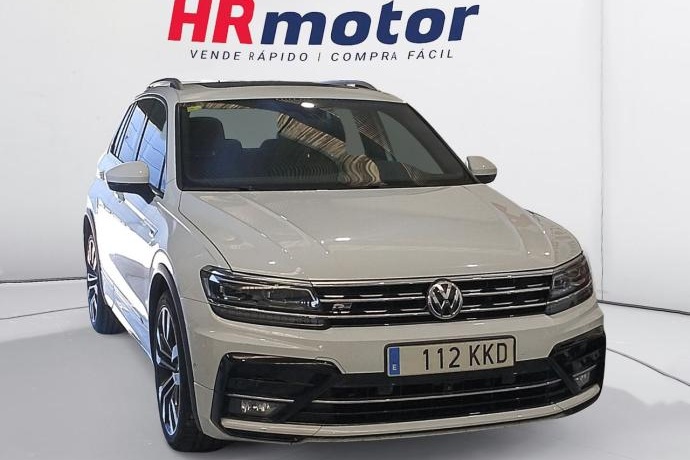 VOLKSWAGEN TIGUAN 1.4 TSI Sport 4Motion R-Line