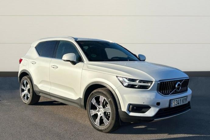 VOLVO XC40 2.0 D3 INSCRIPTION AUTO 150 5P