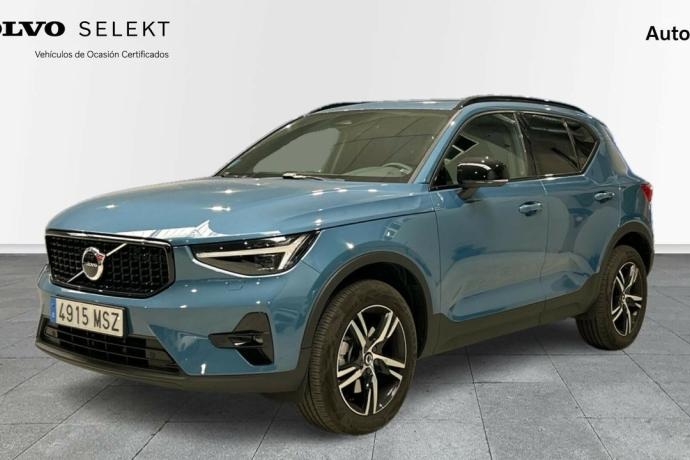 VOLVO XC40 2.0 B3 PLUS DARK AUTO 5P
