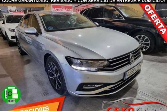 VOLKSWAGEN PASSAT Executive 1.6 TDI 88 kW (120 CV) DSG 7 vel.