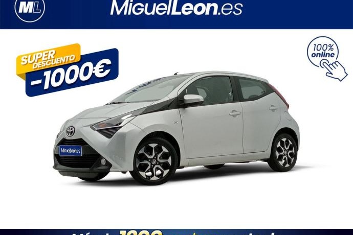 TOYOTA AYGO 1.0 70 x-play
