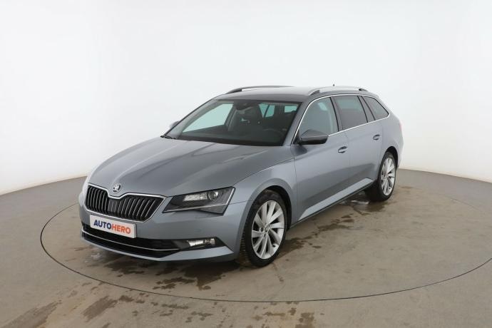SKODA SUPERB 2.0 TDI Style