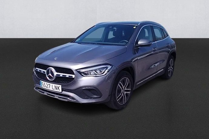 MERCEDES-BENZ GLA GLA 220 D 4MATIC