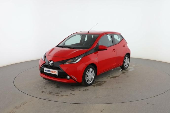 TOYOTA AYGO 1.0 XPLAY