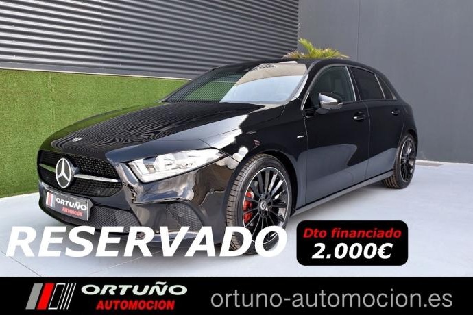 MERCEDES-BENZ A 180 D
