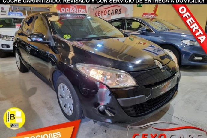 RENAULT MEGANE Berlina Authentique dCi 90